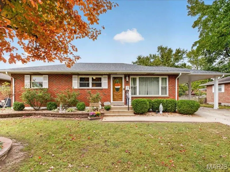 42 Villa Drive, Granite City, IL 62040 - #2