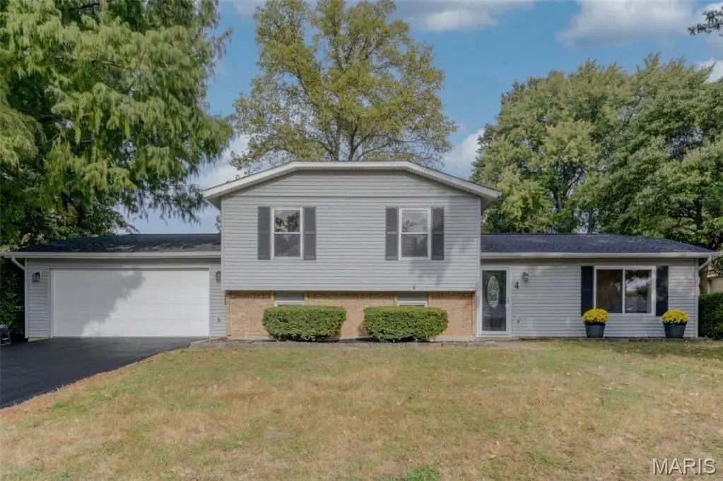 4 Newberry Court, Saint Peters, MO 63376 - #1