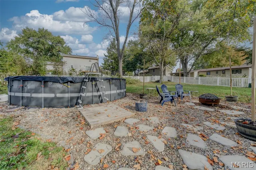 4 Newberry Court, Saint Peters, MO 63376 - #3