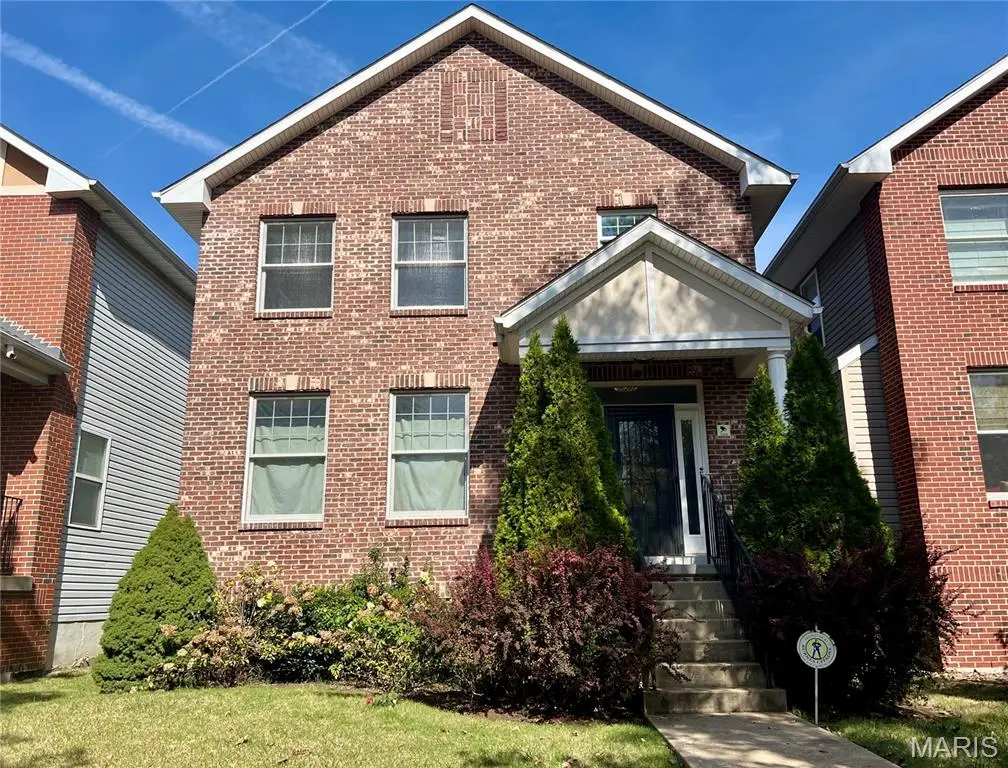 5791 Mcpherson Avenue, Saint Louis, MO 63112 - #1