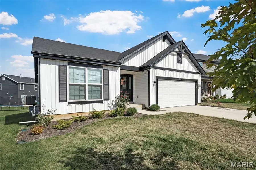 506 Westhaven Manor Drive, Wentzville, MO 63385 - #2