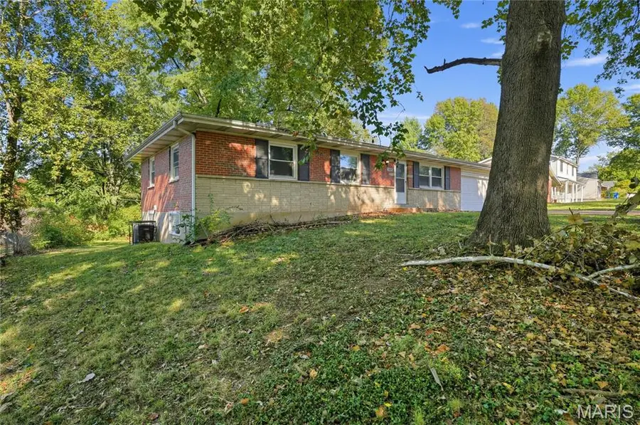 12025 Lavida Avenue, Saint Louis, MO 63138 - #2