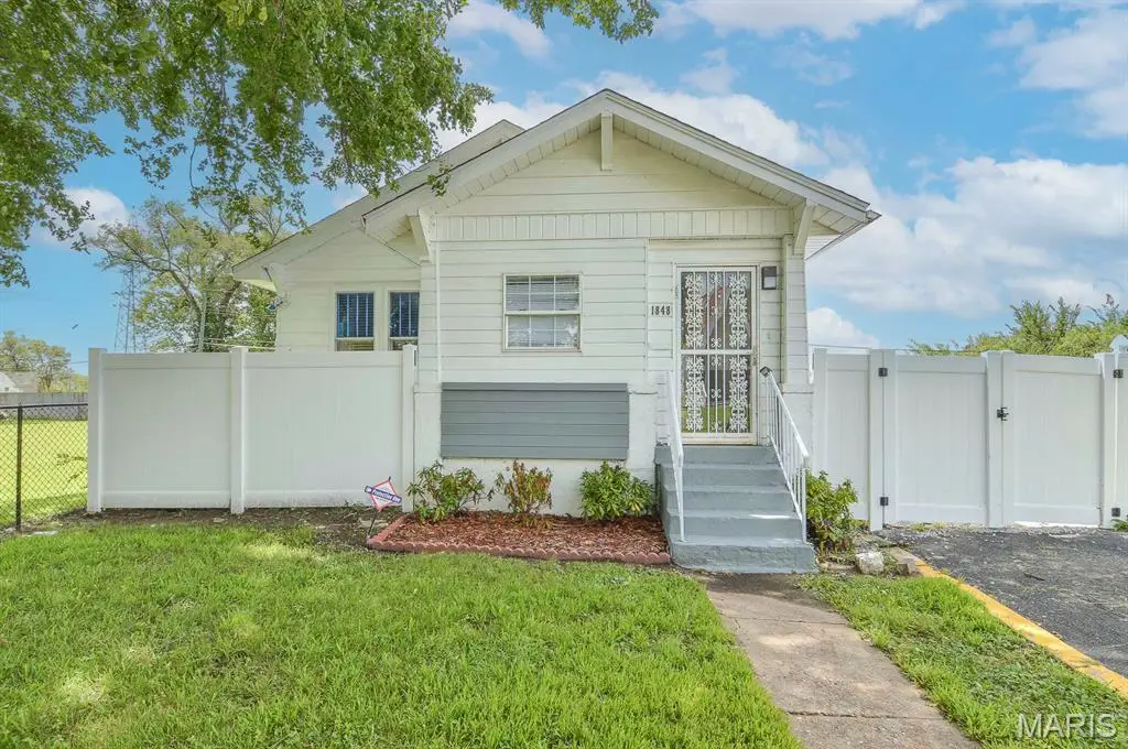 1848 Gaty Avenue, East Saint Louis, IL 62205 - #1