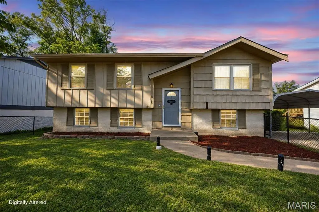 312 Big Arch Road, Godfrey, IL 62035 - #1