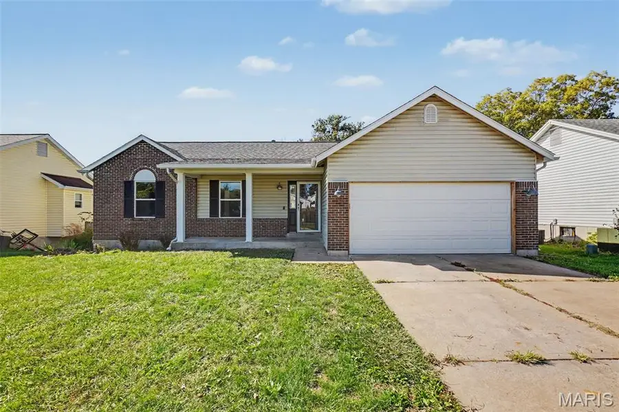 717 Woodland Ridge Drive, Saint Peters, MO 63376 - #2