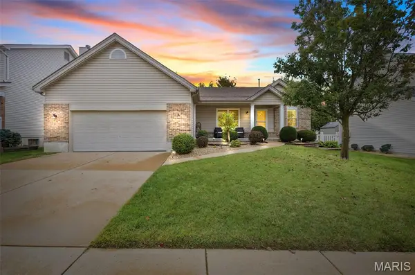 1669 Summit Terrace Court, Fenton, MO 63026