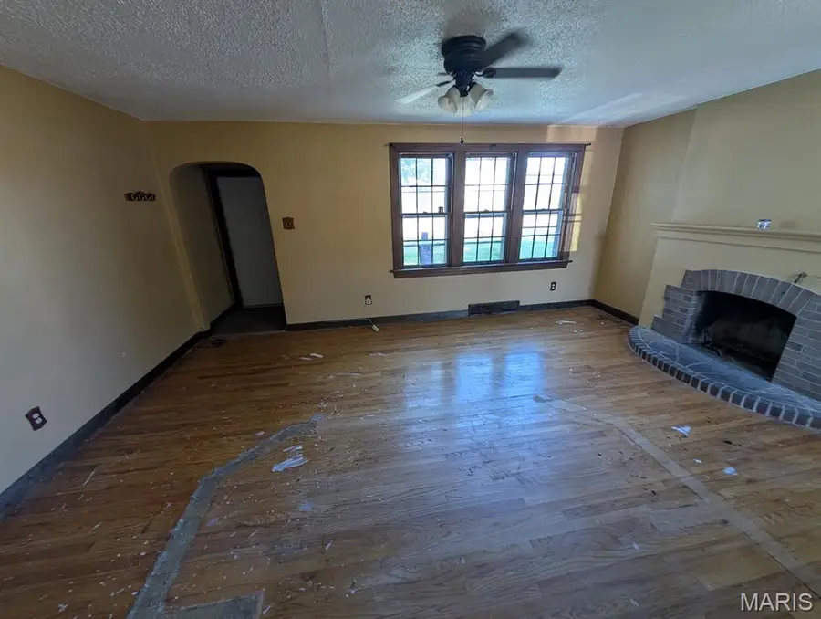 3915 W Main Street, Belleville, IL 62226 - #2