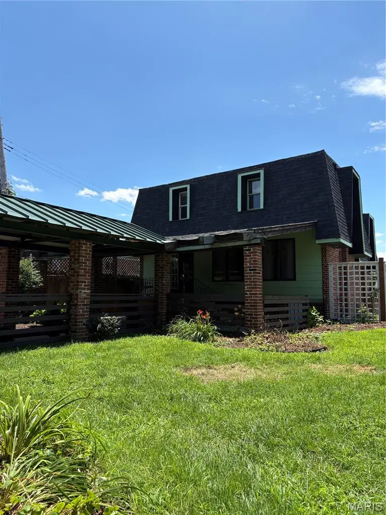 6413 Bradley Avenue, Saint Louis, MO 63139 - #2