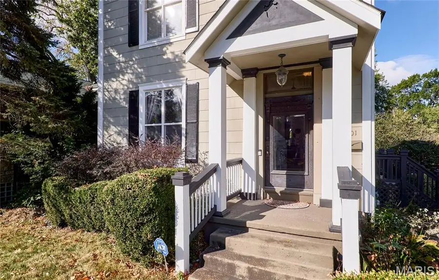 1501 Mccausland Avenue, Saint Louis, MO 63117 - #2