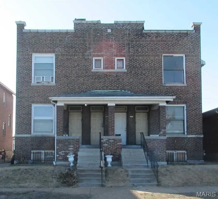 4278 E Sacramento Avenue, Saint Louis, MO 63115 - #1