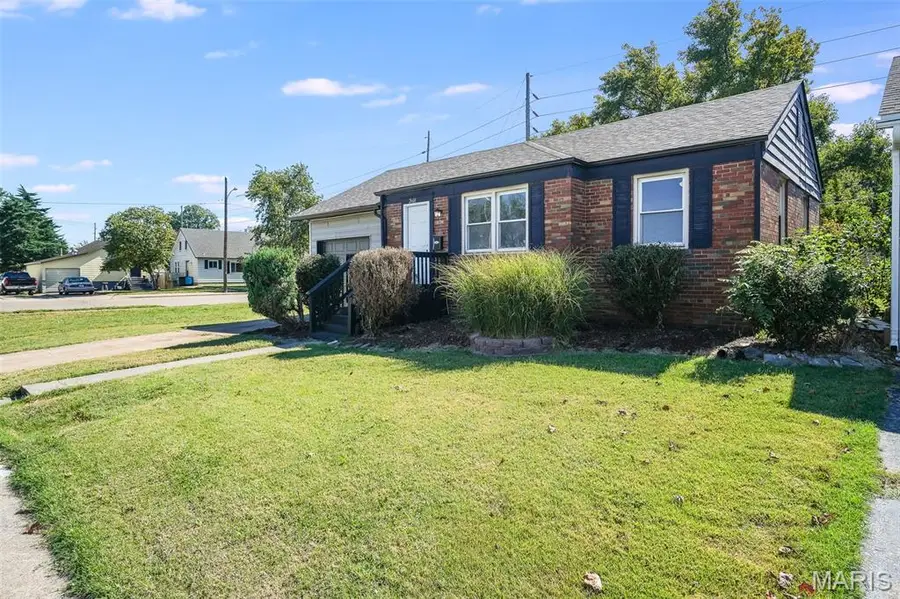 2668 E 27th Street, Granite City, IL 62040 - #2