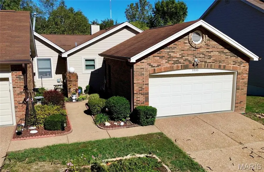 5555 Pierre Court, Saint Louis, MO 63128 - #3
