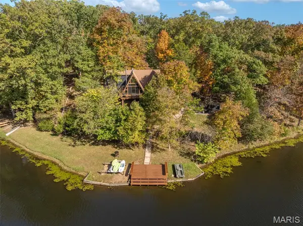 455 Foxfire Point Drive, Innsbrook, MO 63390