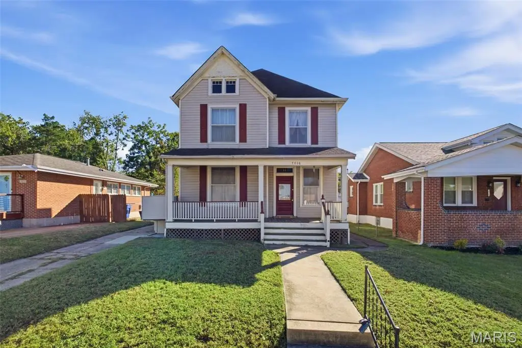 7038 Pernod Avenue, Saint Louis, MO 63139 - #1