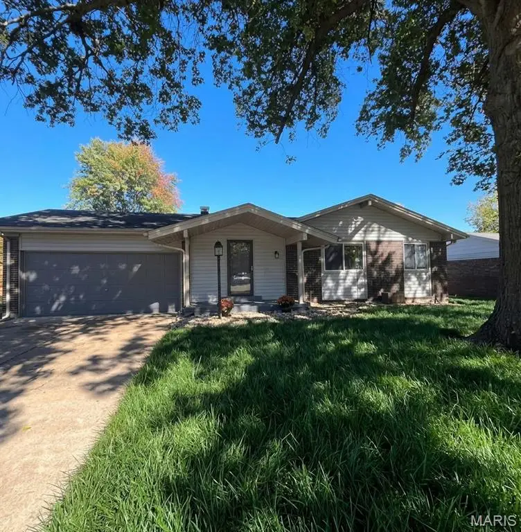 3092 Wintergreen Drive, Florissant, MO 63033 - #1