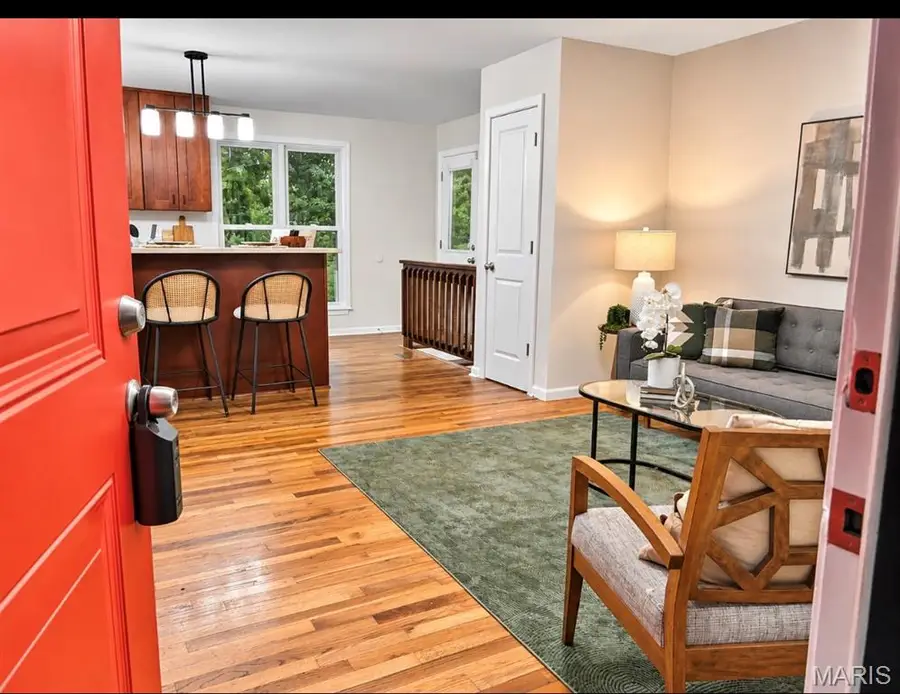 110 E Thornton Avenue, Webster Groves, MO 63119 - #2