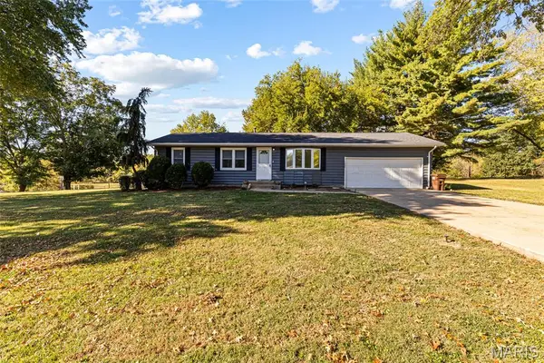 1207 Apple Street, Elsberry, MO 63343