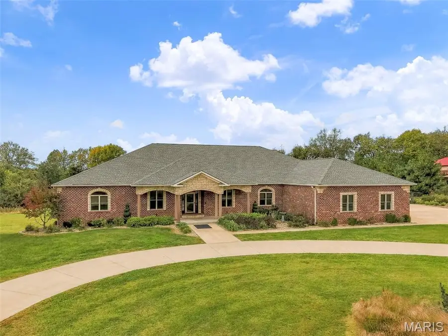 5090 Autumnwood Lane, Hannibal, MO 63401 - #2