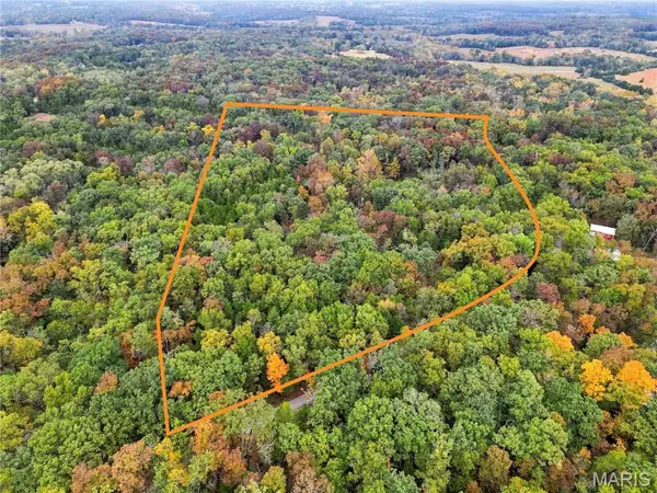 10437 County Road 175, Williamsburg, MO 63388