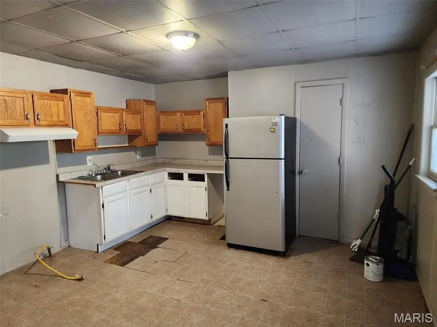 1805 Grace Street, Hannibal, MO 63401 - #2