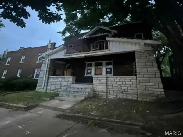 3689 Montana Street, St Louis, MO 63116