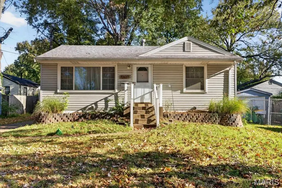 7427 Balfour Drive, Saint Louis, MO 63133 - #2