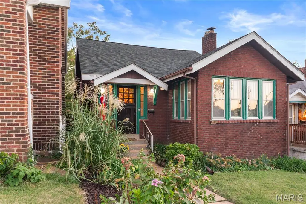 3950 Parker Avenue, Saint Louis, MO 63116 - #1