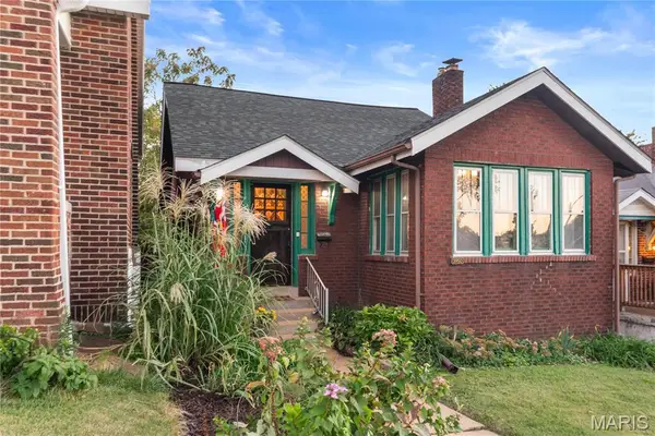 3950 Parker Avenue, St Louis, MO 63116