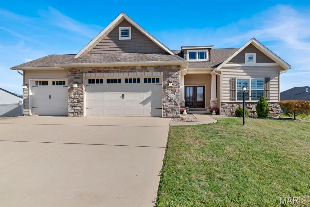 7125 Richmond Drive, Glen Carbon, IL 62034 - #1