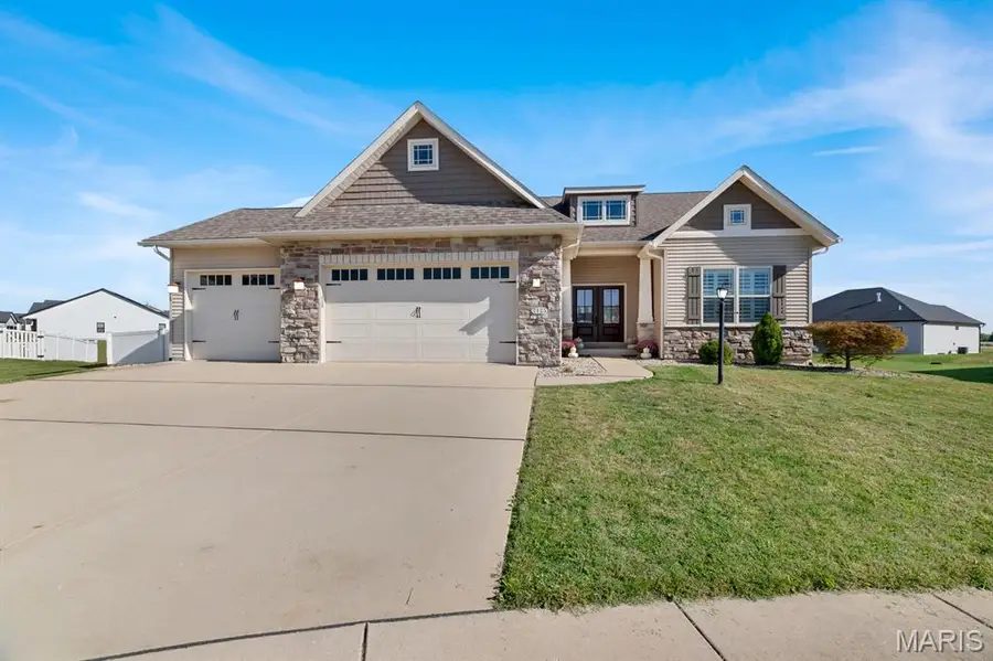7125 Richmond Drive, Glen Carbon, IL 62034 - #3
