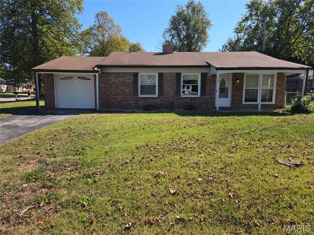 33 Steeplechase Drive, Saint Peters, MO 63376 - #1