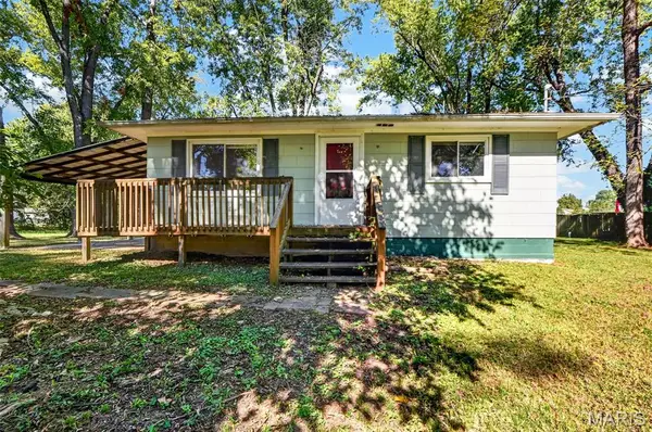 7377 Riffle Island Drive, Cedar Hill, MO 63016