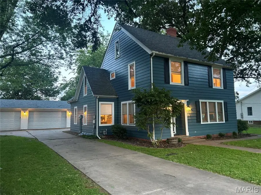 712 N Franklin Street, Litchfield, IL 62056 - #2