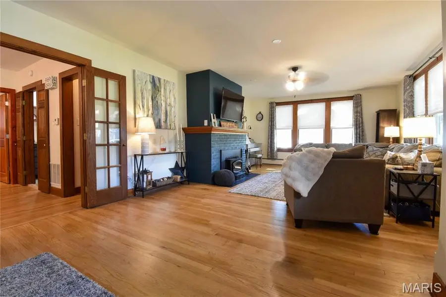 712 N Franklin Street, Litchfield, IL 62056 - #3