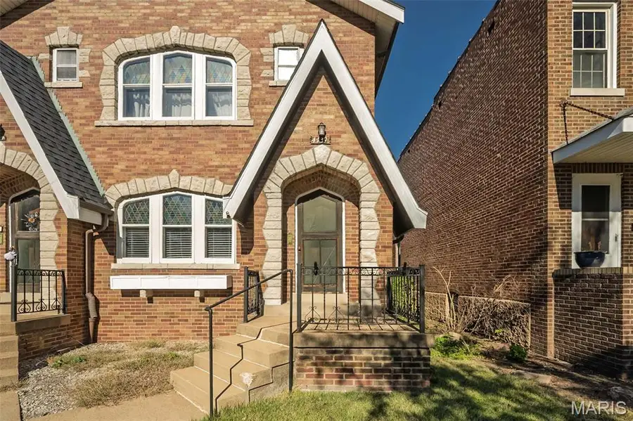 4139 Alma Avenue, Saint Louis, MO 63116 - #3