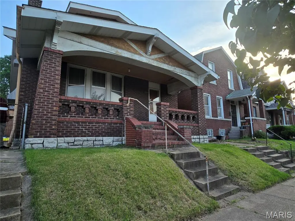 3648 Meramec Street, Saint Louis, MO 63116 - #1