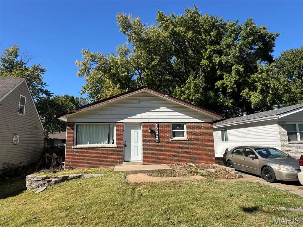 12047 Larimore Road, Spanish Lake, MO 63138 - #1