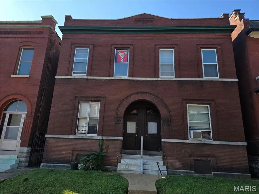 2848 Wyoming Street, Saint Louis, MO 63118 - #3