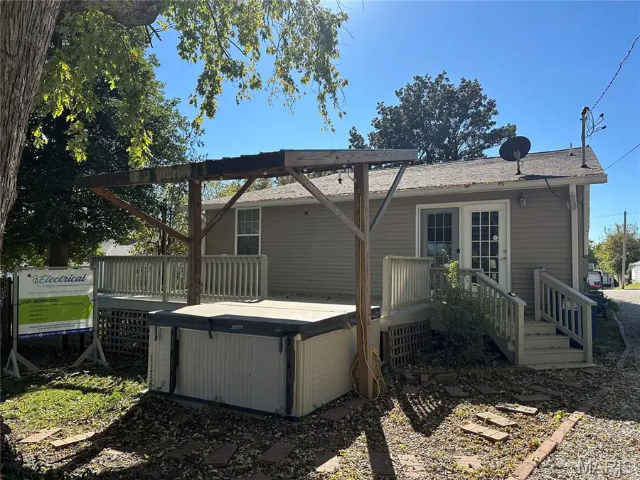 209 E Second Street, Sparta, IL 62286 - #2