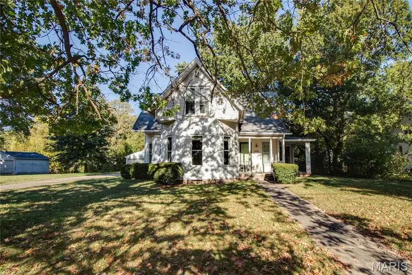 2308 Brown Street, Alton, IL 62002