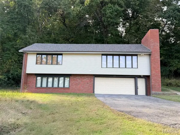 1237 Lakemont Drive, Arnold, MO 63010