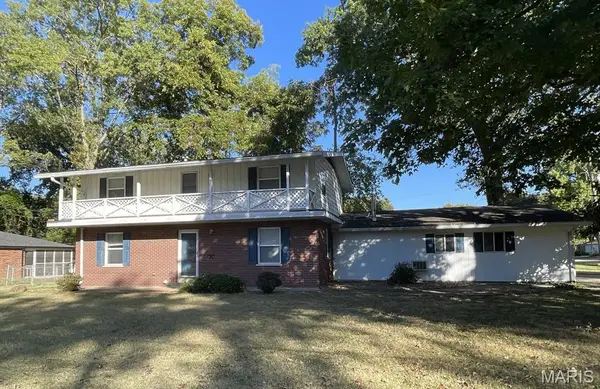 202 N 6th Street, Mascoutah, IL 62258