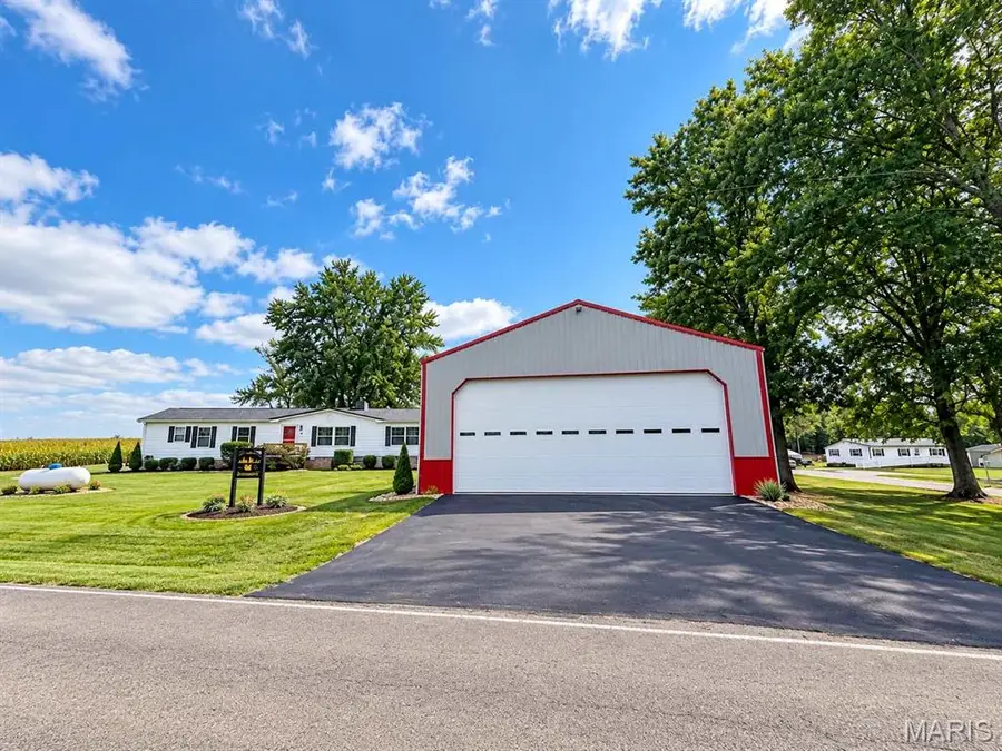 34 Barbeau Lane, Murphysboro, IL 62966 - #2
