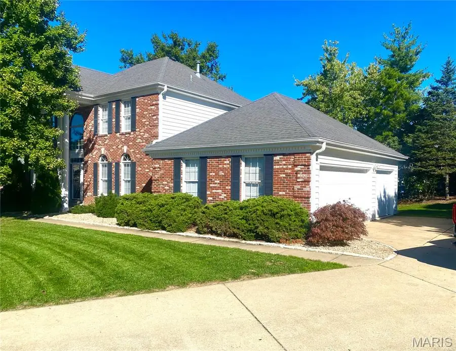 14507 Wellington Estates Manor, Chesterfield, MO 63017 - #3