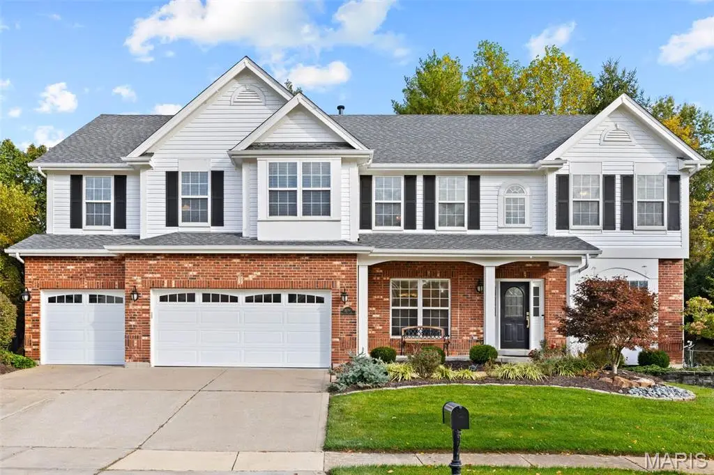 16790 Benton Taylor Drive, Chesterfield, MO 63005 - #1