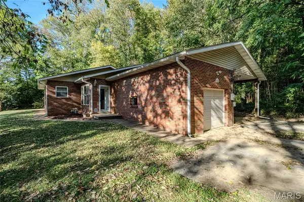 308 S Bluff Road, Collinsville, IL 62234
