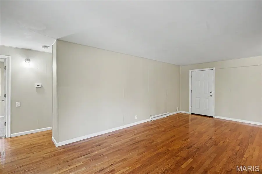 1370 Milbank Drive, Florissant, MO 63031 - #2