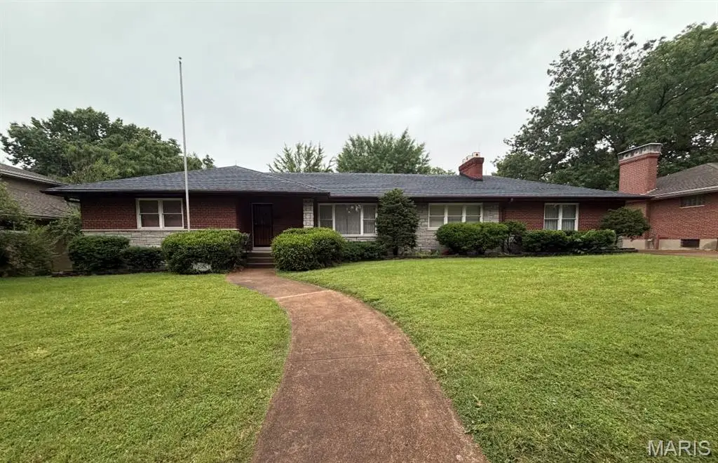 3950 Loughborough Avenue, Saint Louis, MO 63116 - #1