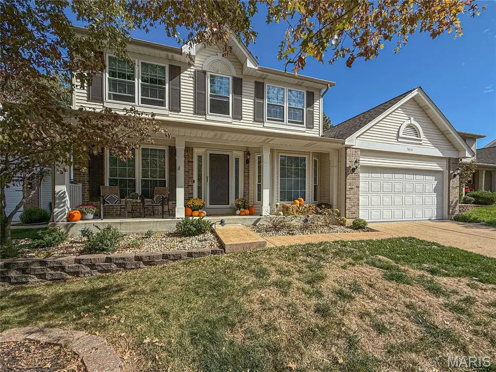 5616 Wickershire Lane, Saint Louis, MO 63129 - #1