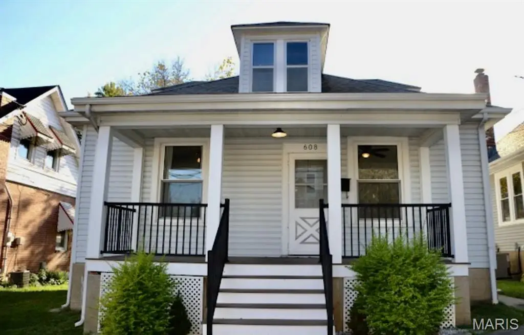 608 W 2nd Street, Washington, MO 63090 - #1